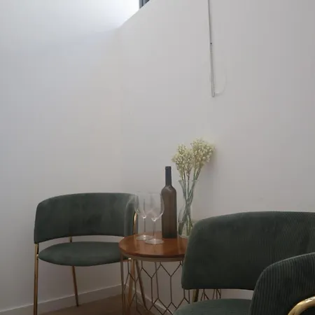 Casa D'almeida By Stories Porto