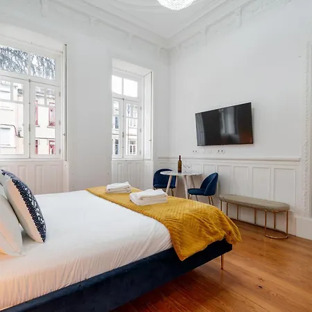 Casa D'almeida By Stories Aparthotel