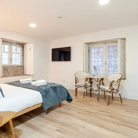 Casa D'almeida By Stories Aparthotel *