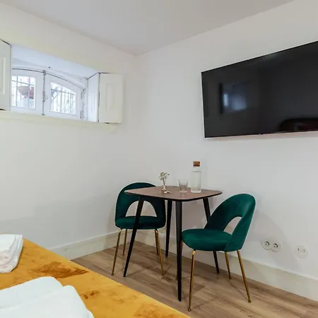 Casa D'almeida By Stories Oporto