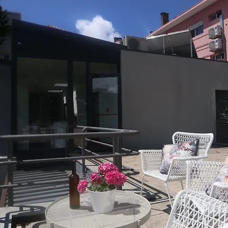 Casa D'almeida By Stories