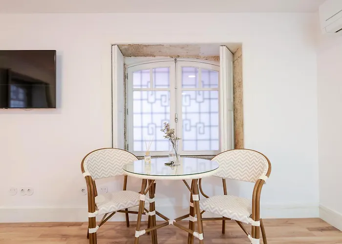 Apartahotel Casa D'almeida By Stories
