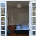 Casa D'almeida By Stories Aparthotel