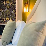 Casa D'almeida By Stories Aparthotel 4*