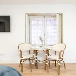 Aparthotel Casa D'almeida By Stories 4*