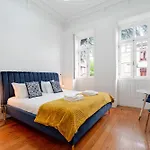 Casa D'almeida By Stories Porto