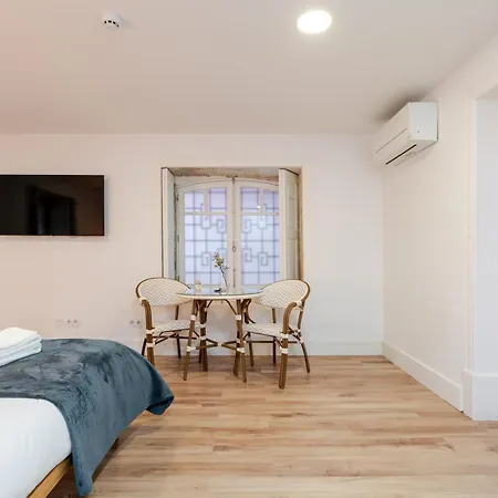 Casa D'almeida By Stories 3* Porto