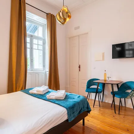 Apart Otel Casa D'almeida By Stories 3*