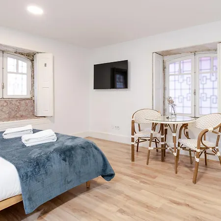Casa D'almeida By Stories Porto