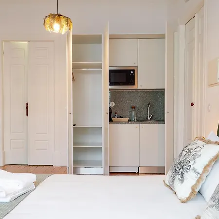 Casa D'almeida By Stories *