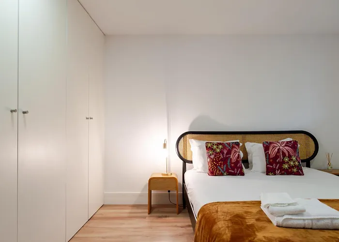 Casa D'almeida By Stories 3* 포르투