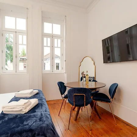 Casa D'almeida By Stories Porto